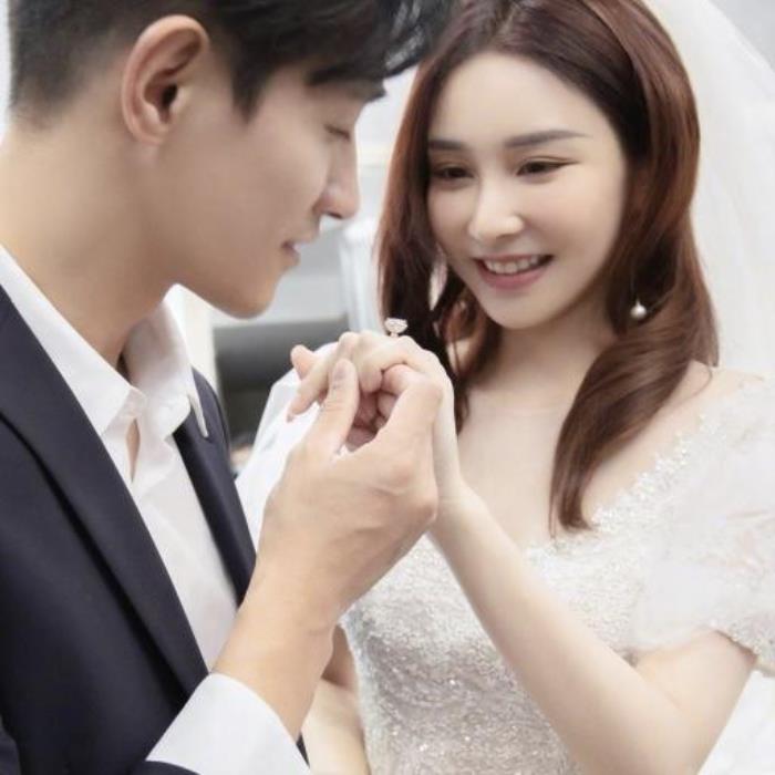 李子峰张天爱(张天爱前男友李子峰求婚成功)