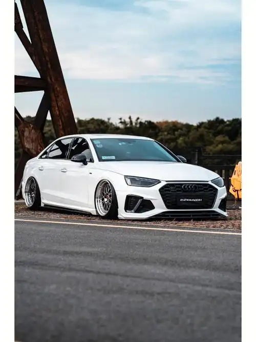 奥迪a4这样改好看吗