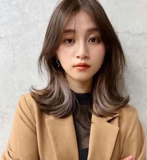 适合中长发的卷发 外翻中长发型最流行_女生卷发 - 美发站