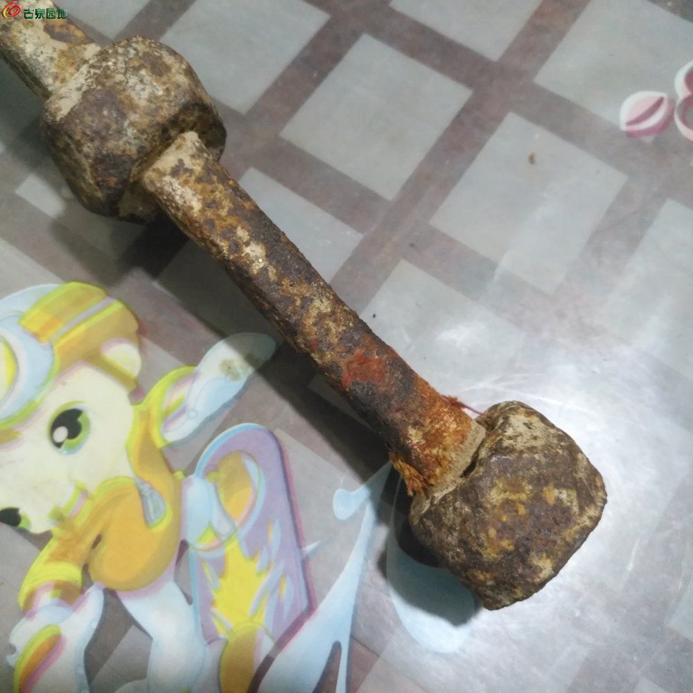 清代四棱铁锏~~造型别致