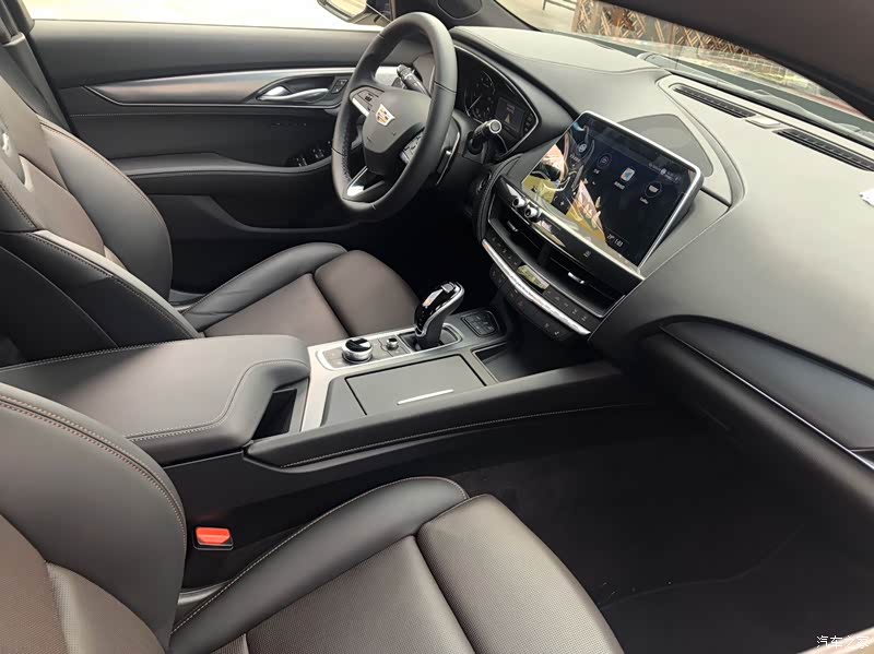 凯迪拉克ct5 2020款 28t 铂金运动版怎么样_优缺点_acbvvucb7dg_口碑