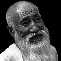 白胡子老人头像 长白胡子老人悠闲自得