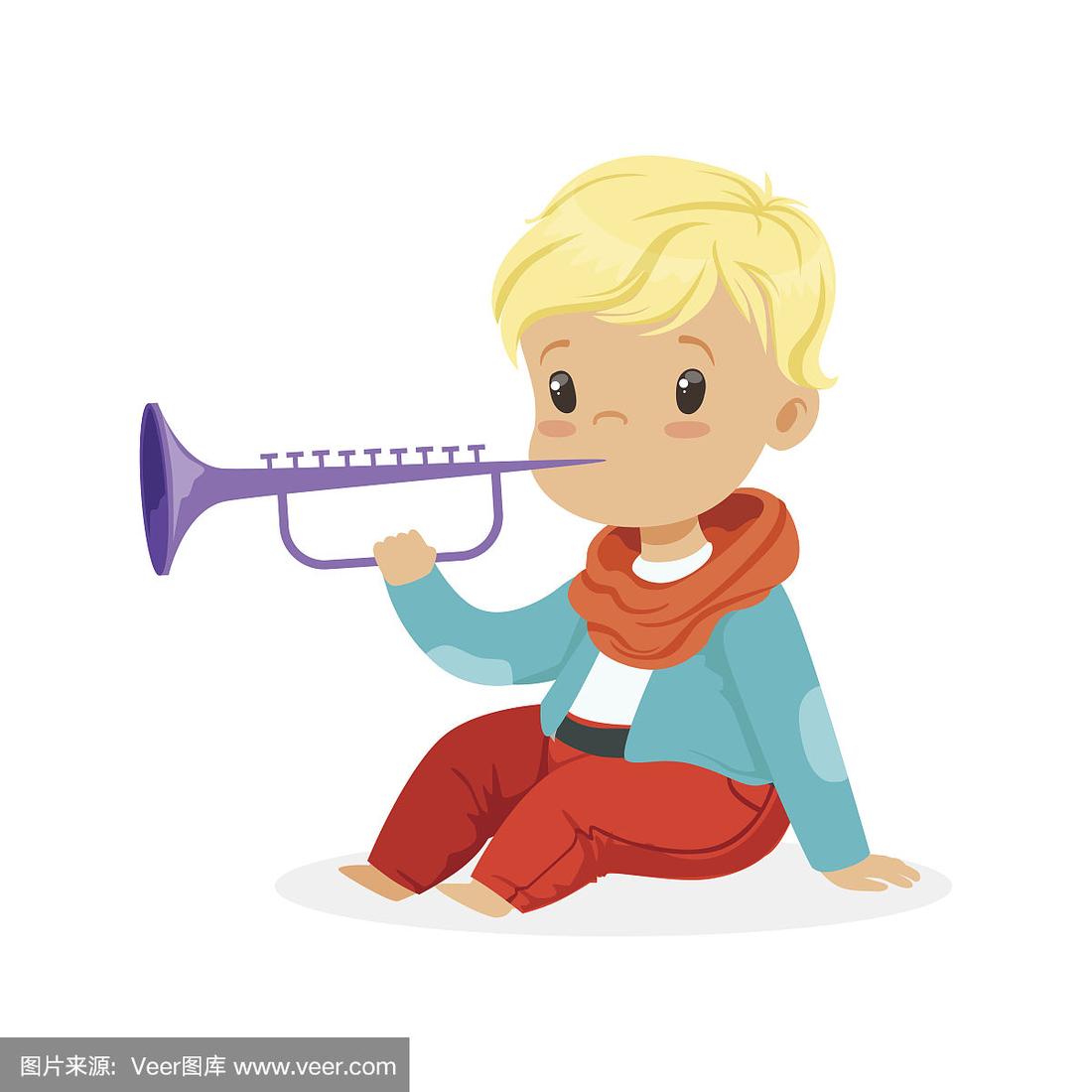 可爱的金发小男孩吹着单簧管,小音乐家用玩具乐器演奏,为儿童提供卡通