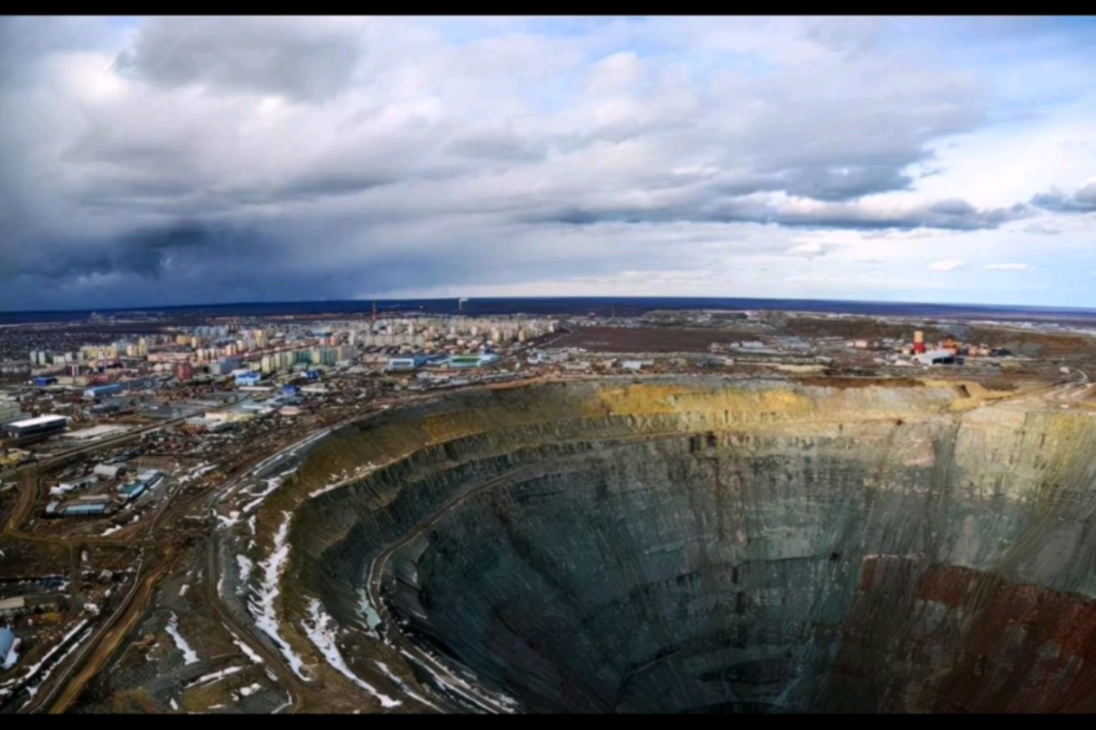 那些一看就会让人感到恐惧的巨物