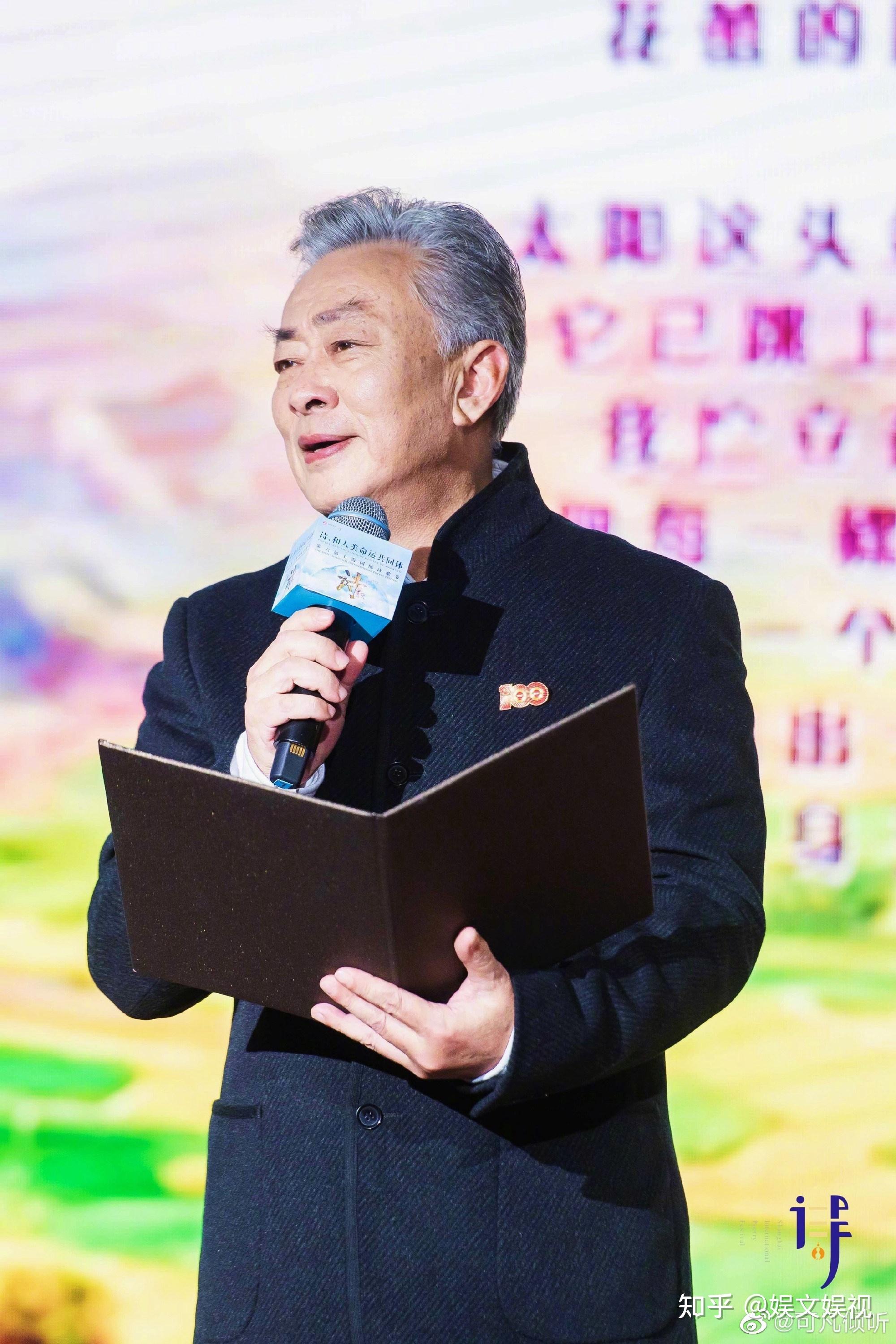 王诗槐近照曝光,曾演《在水一方》《大染坊》,64岁依然风流倜傥