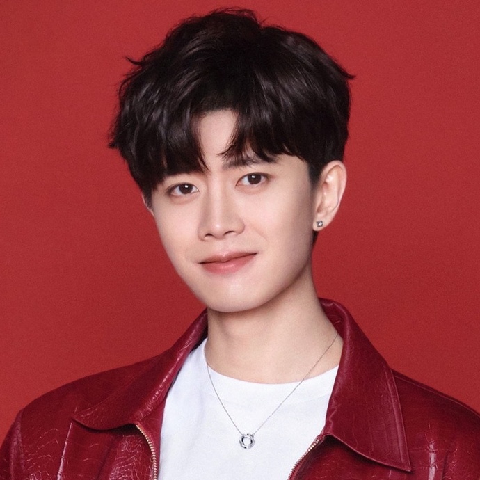 任嘉伦超话头像征集