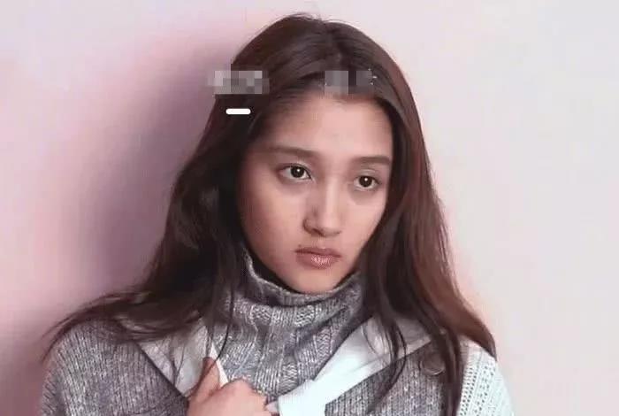 关晓彤生图被疯传,素颜根本没法看,工作室发文道歉?不接受!