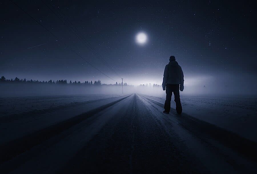 为什么一个人待的时候会觉得孤独感特别强?