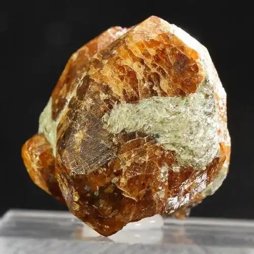 世界上珍贵的宝石种类有很多种,有的价值上亿甚至几十亿,比如:"青岛市