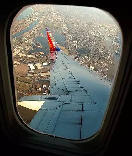 抢不到火车票也没办法了,但飞机一定要选个好座位呀! | 妙技