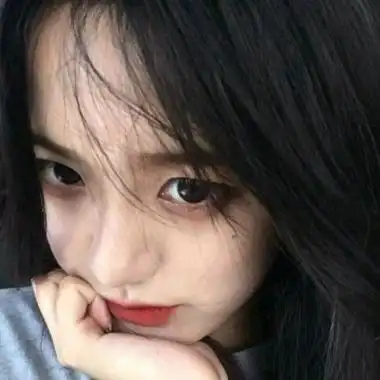 真人真实头像女高清真实的普通人真人头像图片