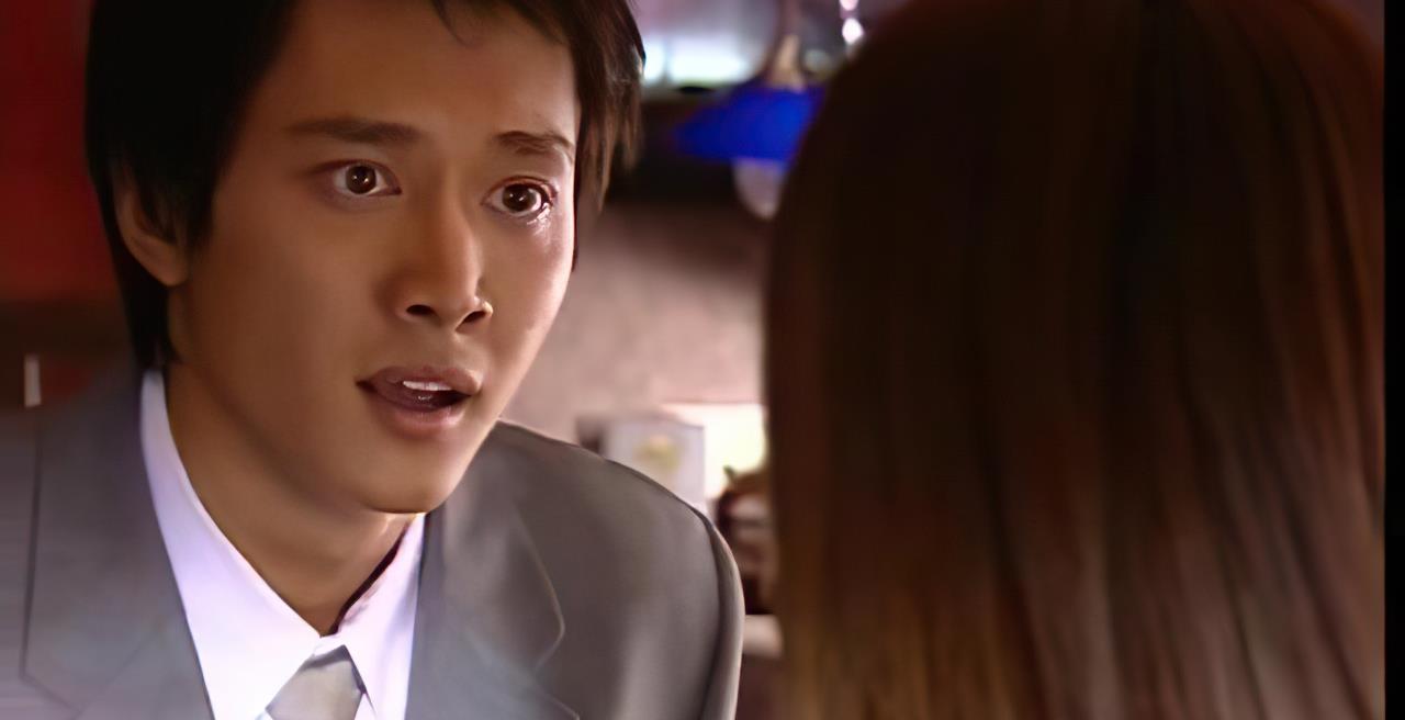 陆毅合作的《男才女貌》,与陶虹,何冰主演的《夜深沉》等,都有冯绍峰