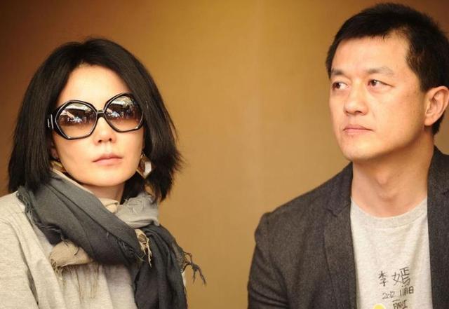 李亚鹏酒后失言:王菲有很多别墅,但有一套她从来不许我进去