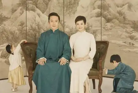 邓超婚礼五周年纪念日 孙俪晒最幸福的全家福_明星新动态_中国健康网