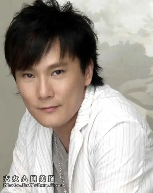 中国台湾著名男歌手情歌王子张信哲歌曲25首mv连播