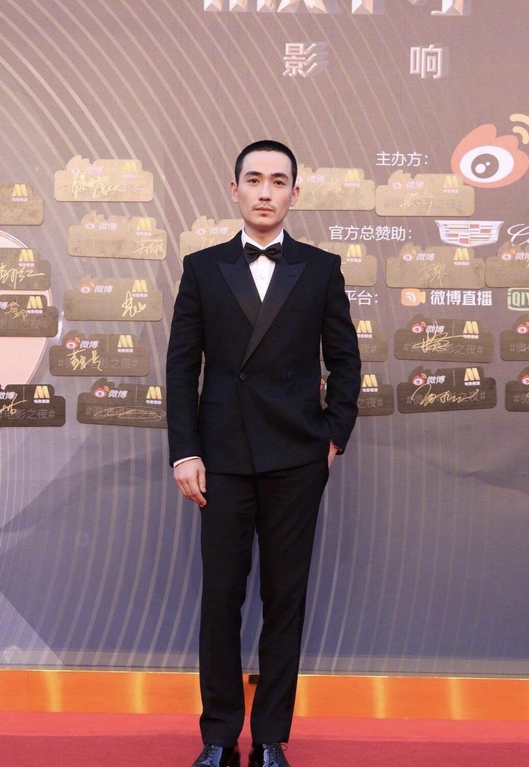 尹正:漂亮餐夺走了我的快乐,网友:衰老的太厉害!