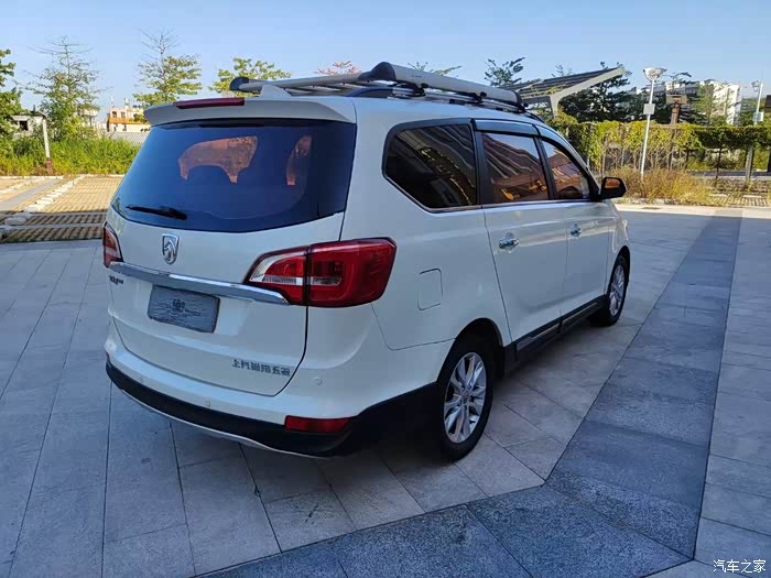 准16年宝骏7307座mpv国5排放标准15排量高配