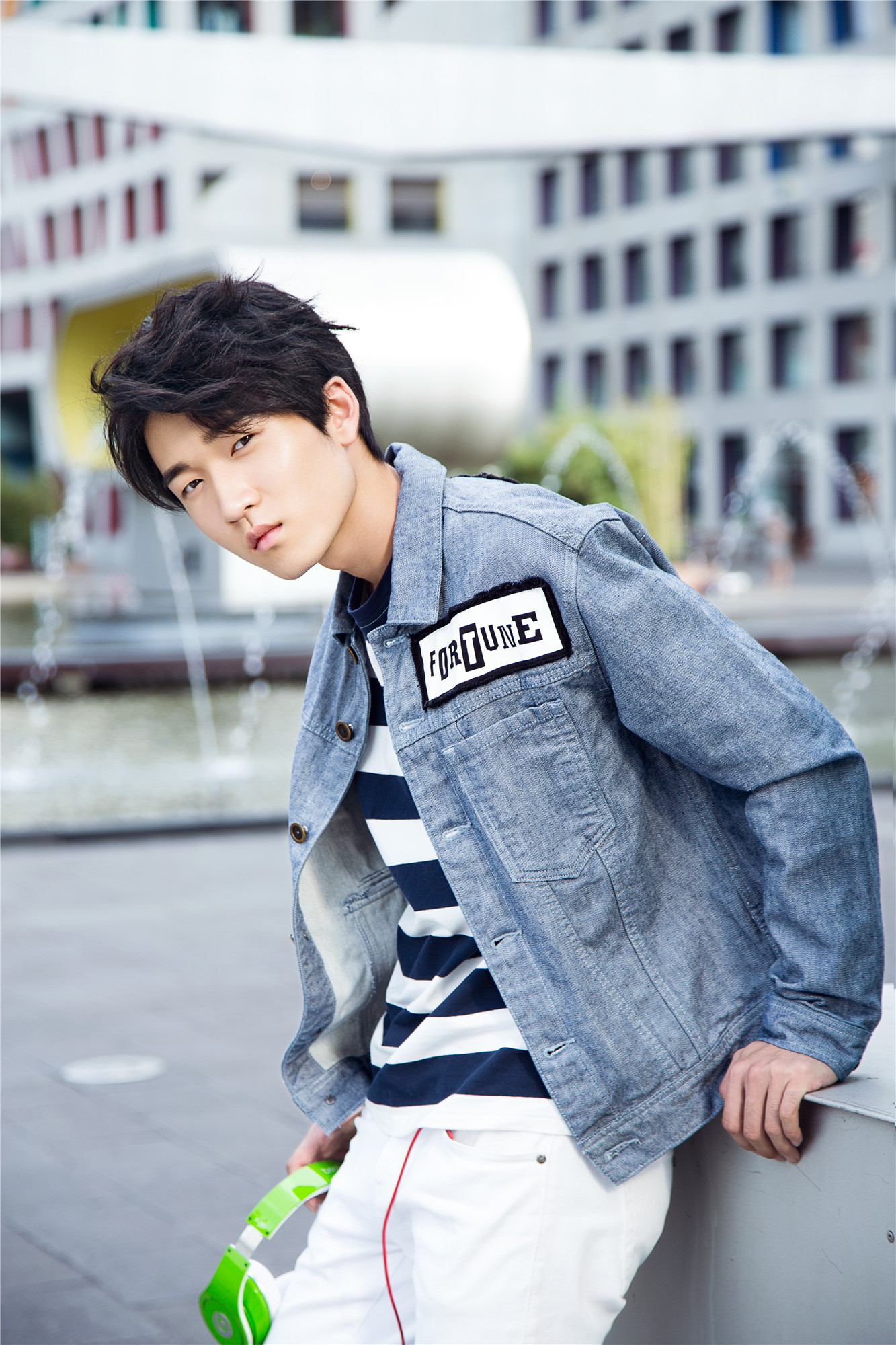 童星石云鹏首曝写真少年力量且看当下