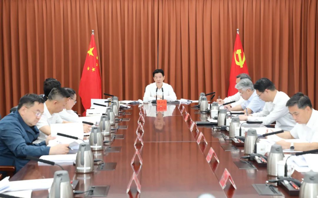 我市召开"百千万工程",制造业高质量发展调度会