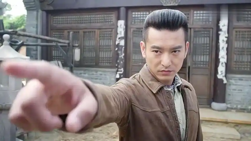 飞哥战队:宿敌致命大对決,梁飞山本掀血战