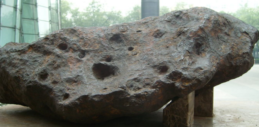 南方陨石难被发现的原因