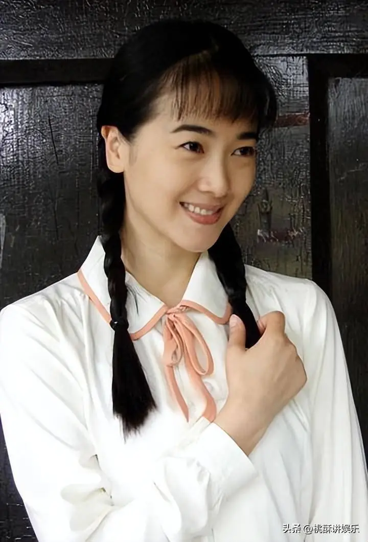 人前拼命三娘,人后努力爬床,这次,左小青的"假面"被彻底撕烂_陈道明