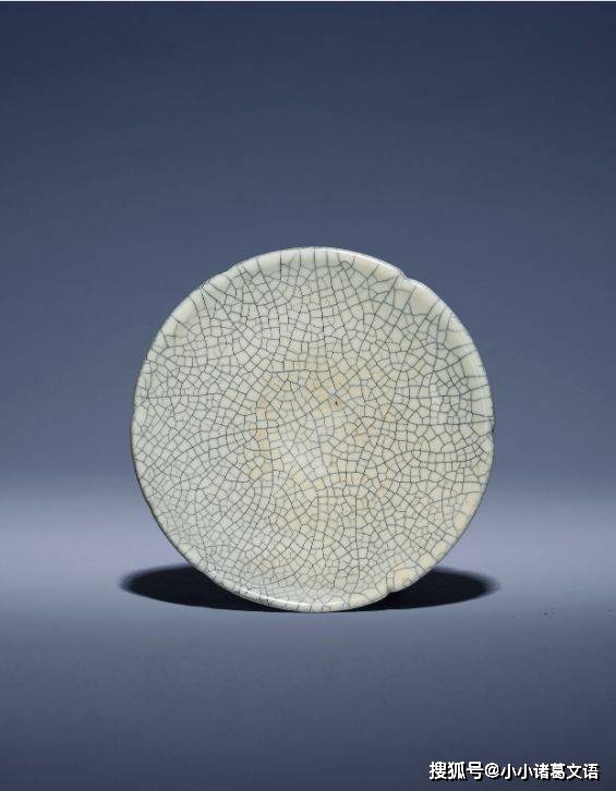 宋代哥窑瓷器真品特征和鉴定方法