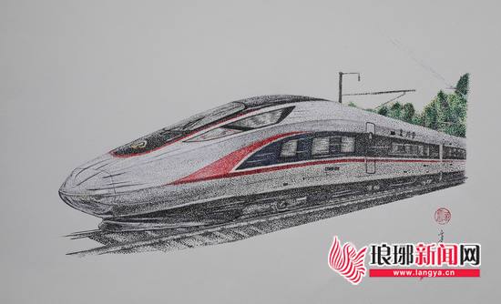 高铁画师辛培龙用画笔记录下高铁感人瞬间