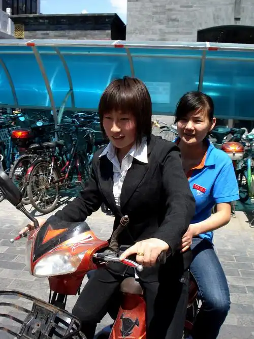 人物抓拍_生活_poco摄影,人物,抓拍,前门,天安门