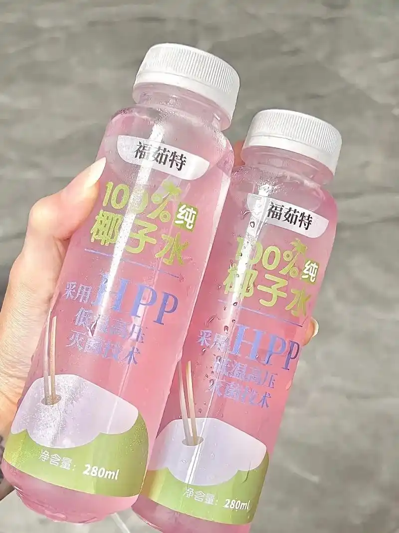 纯纯的05100%泰国椰子水.原汁原味的椰子水05 真的太爱 - 抖音
