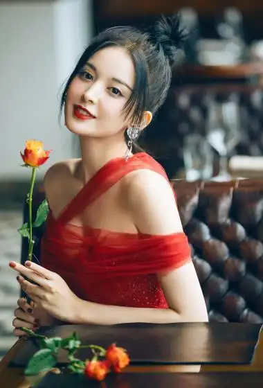 古力娜扎图片 古力娜扎写真 古力娜扎个人资料