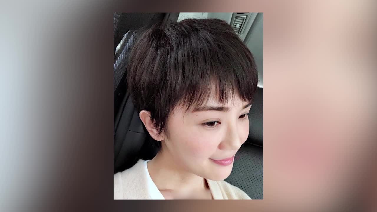 阿sa短发出镜帅气可爱 清爽似初中生