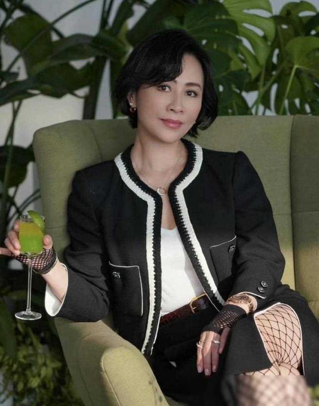 刘嘉玲"特殊嗜好"曝光!梁朝伟丁克真相揭晓,难怪如此坚定!