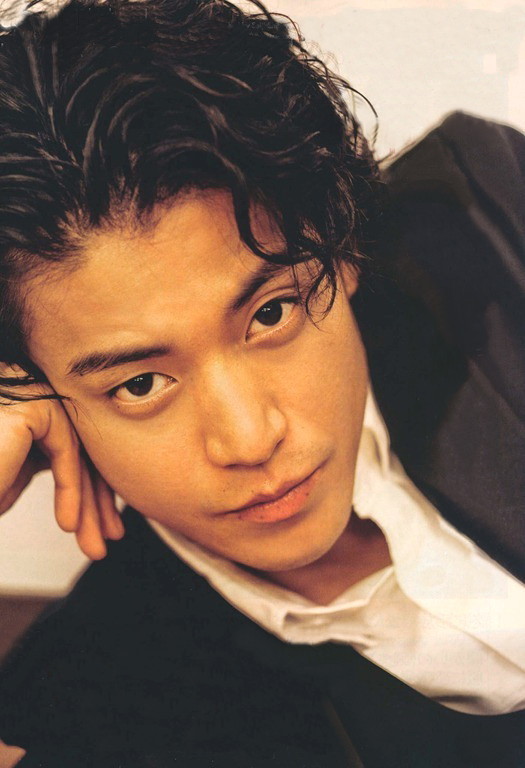 想帅就帅的小栗旬也拯救不了这些丑单品