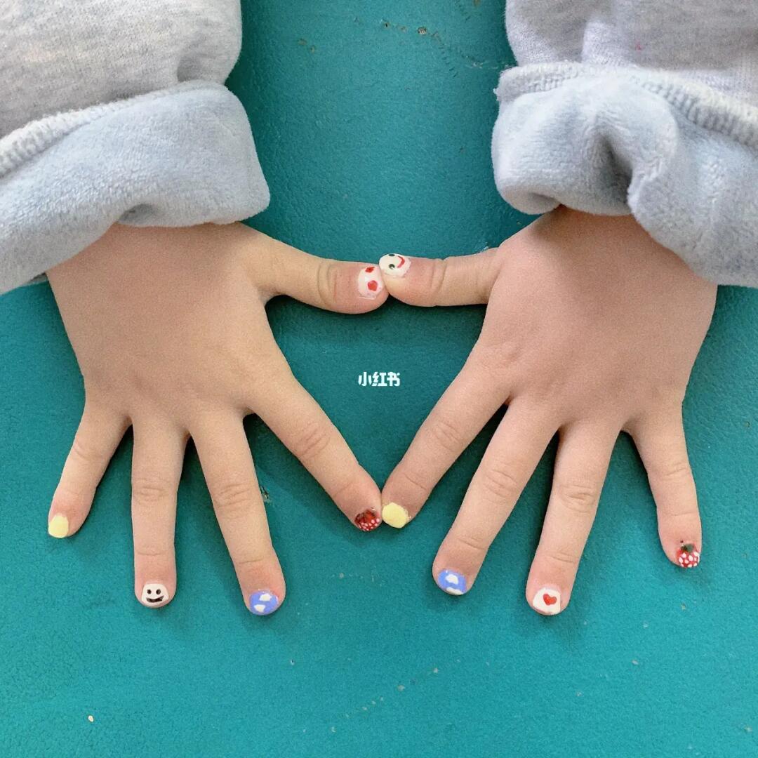 小朋友美甲